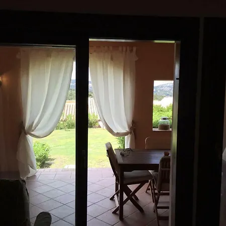 Apartman Apartament *